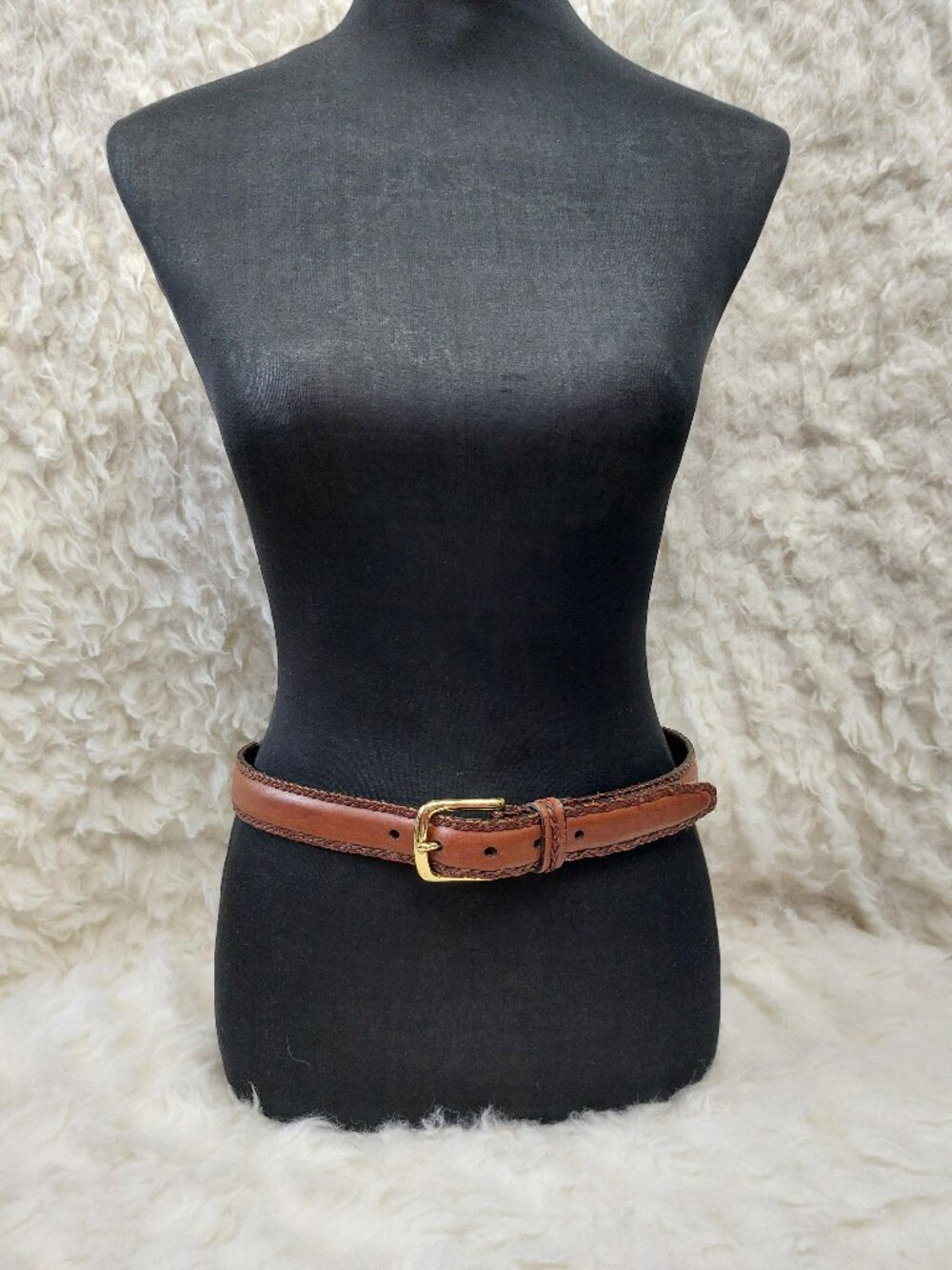 JoS. A. Bank 3067B Women's Brown Italian Leather Solid Brass Buckle